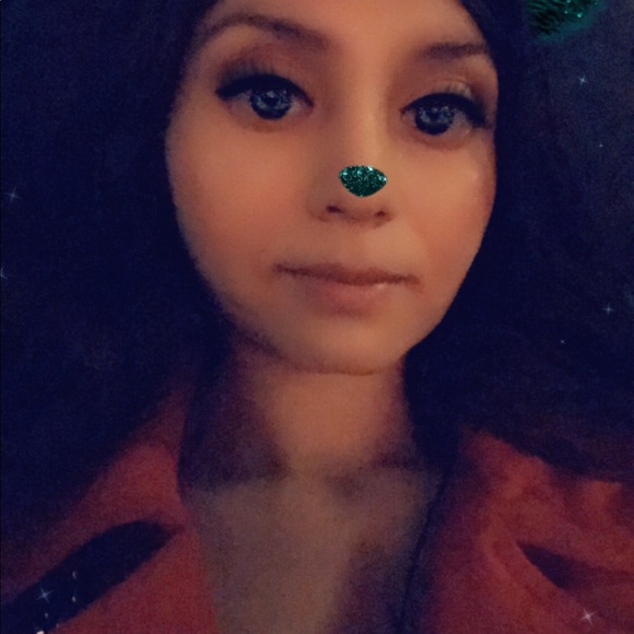 Meet your Posher, Rosie - Picture 2 of 7